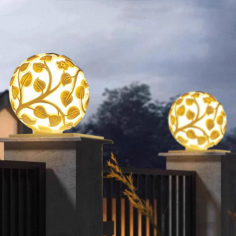 Outdoor column lights solar LE - đánh giá và giá Outdoor Lighting Decoration