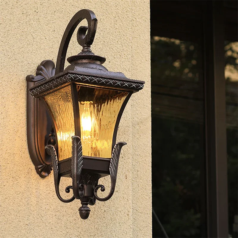 Villa Community European-style - đánh giá và giá Outdoor Lighting Wall Mount